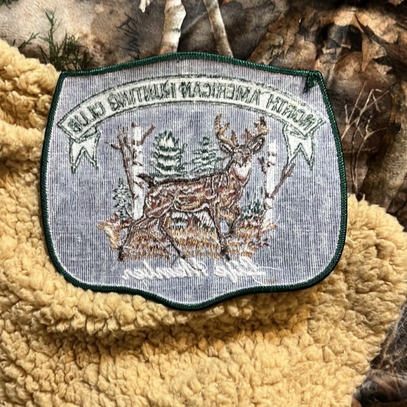 Vintage North American Hunting Club Life Member patch - Picture 2 of 2
